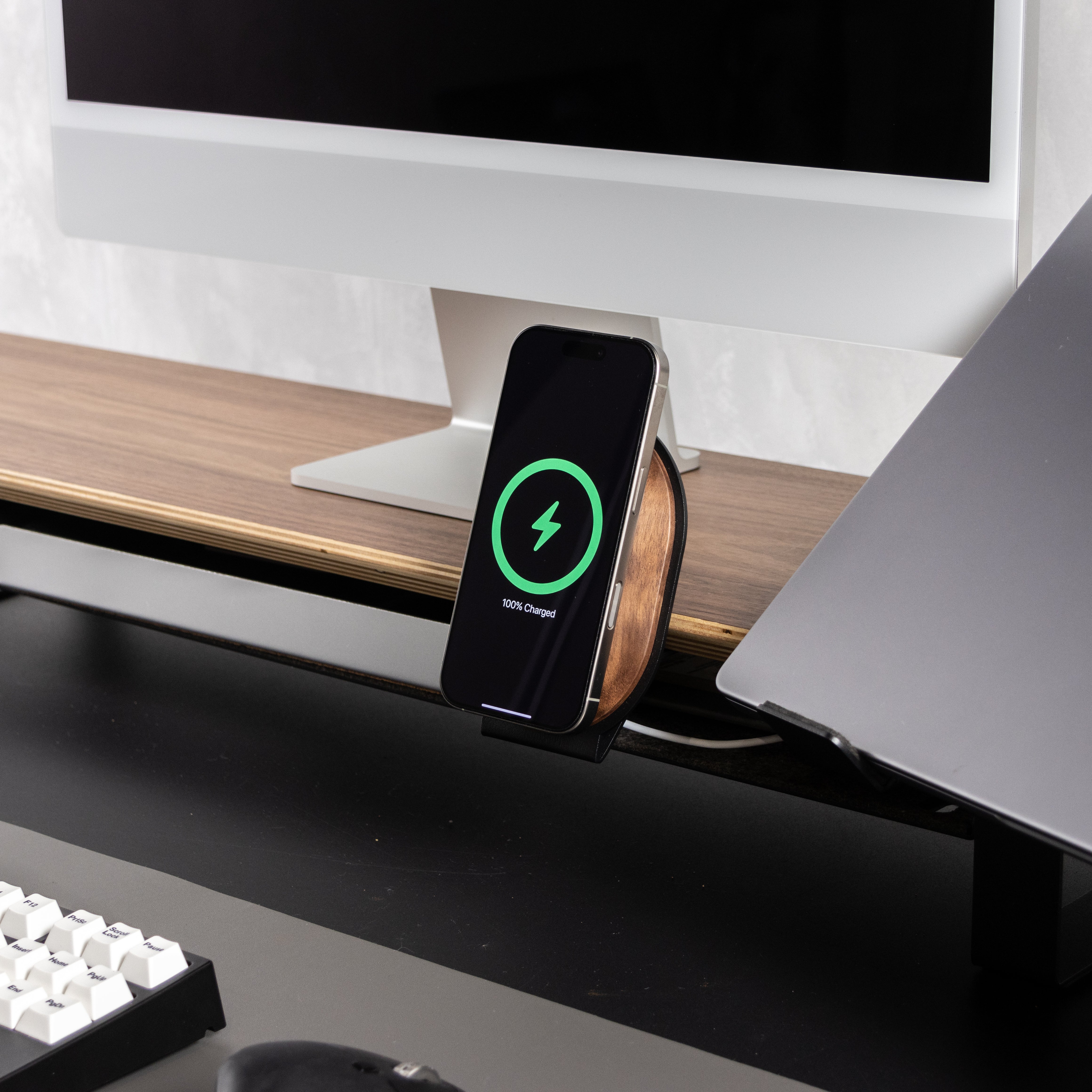 Magsafe Stand